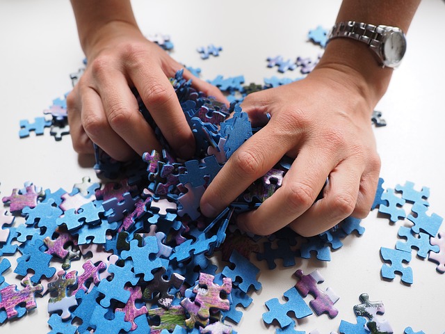 puzzle pieces can be personalized gifts for your loved ones